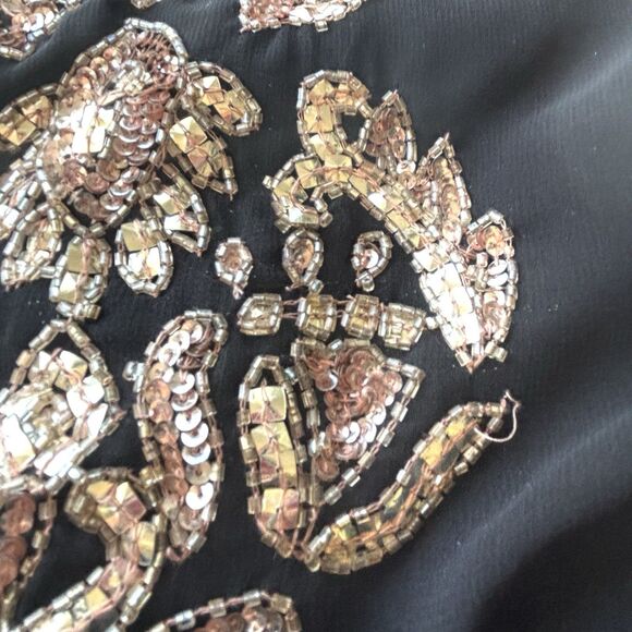 MIX NOUVEAU Black Sheer Embellished Tunic with Gold Appliqué Design - Picture 4 of 10